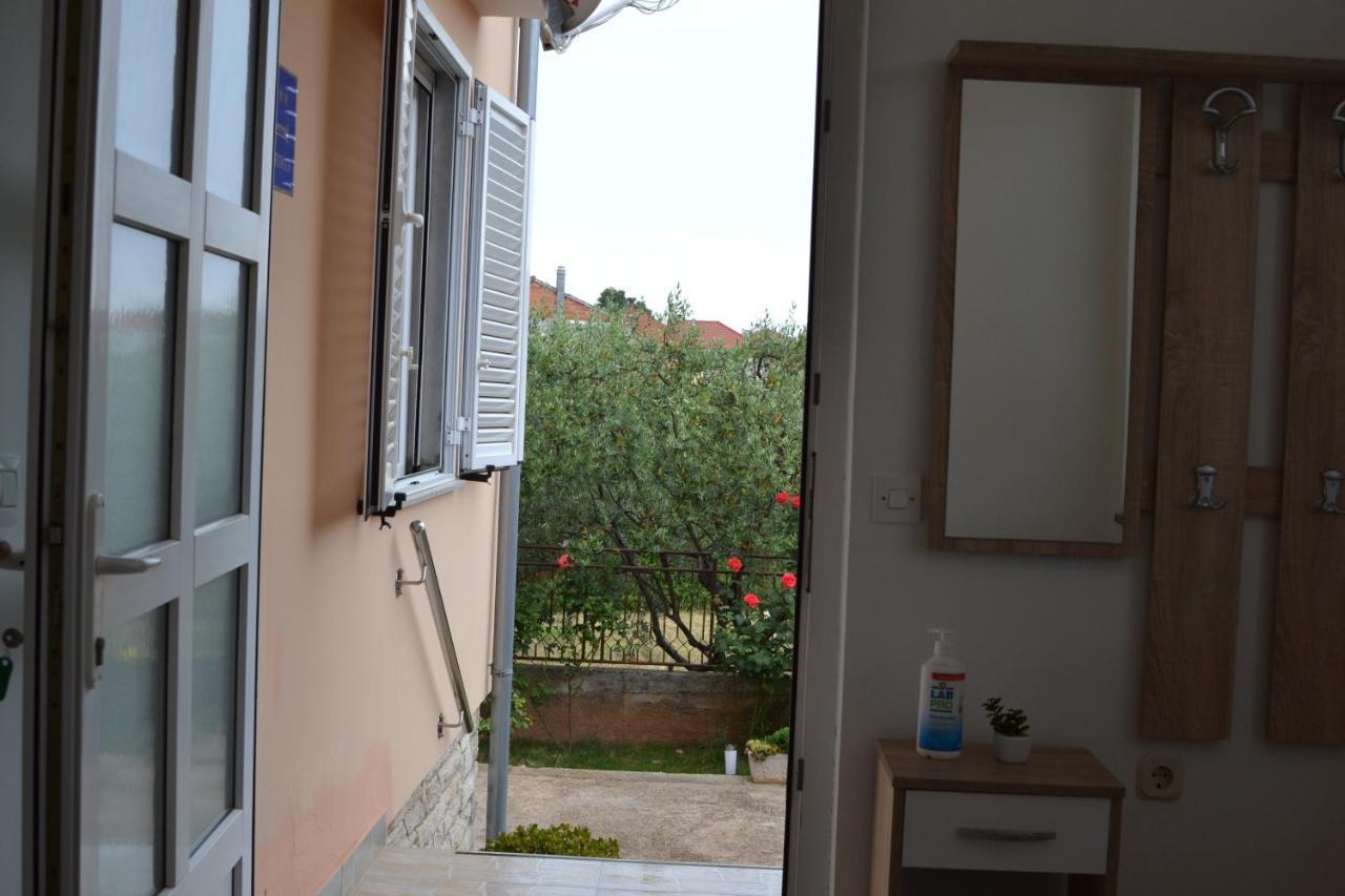Apartman Martina Zadar Eksteriør billede